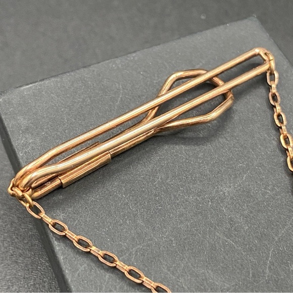 Vintage Mid Century Wedding Two Tone Love Knot Tie Bar Chain - Picture 10 of 15